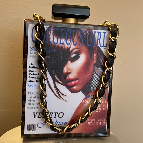 Handbags - Super cute purse